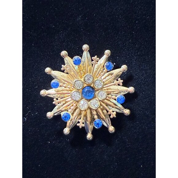 Vintage Gold-Tone Snowflake Brooch With Blue & Clear Rhinestones - Picture 3 of 3